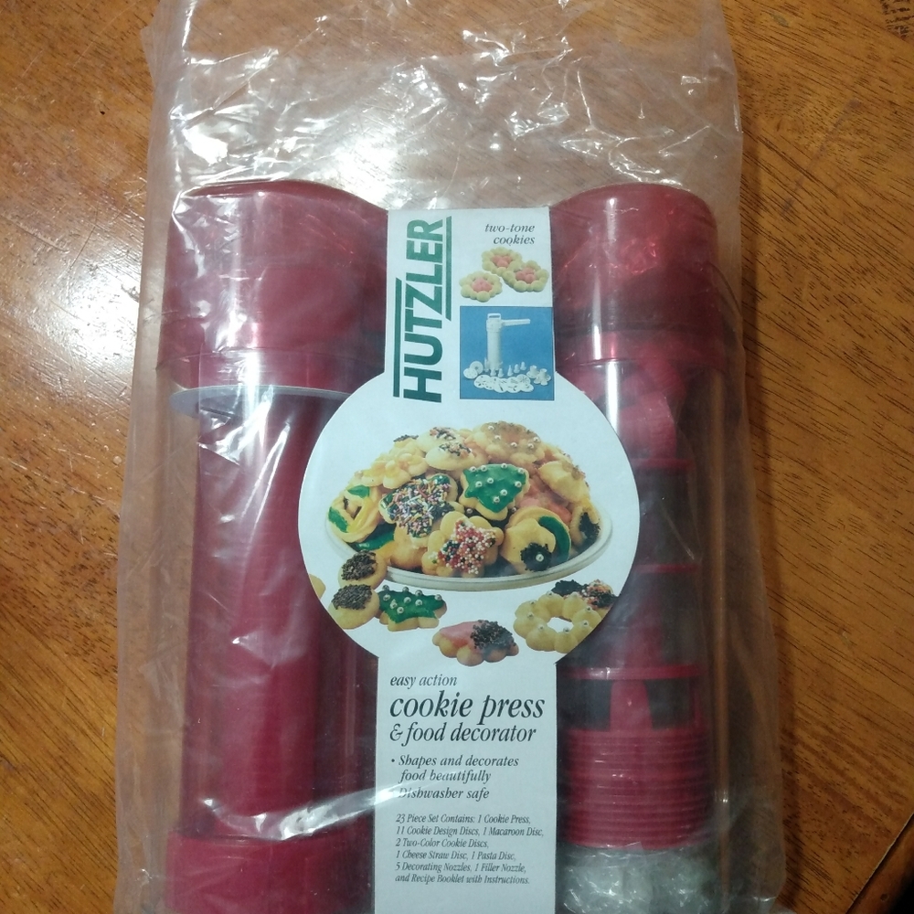 NWT Hutzler Cookie Press & Food Decorator